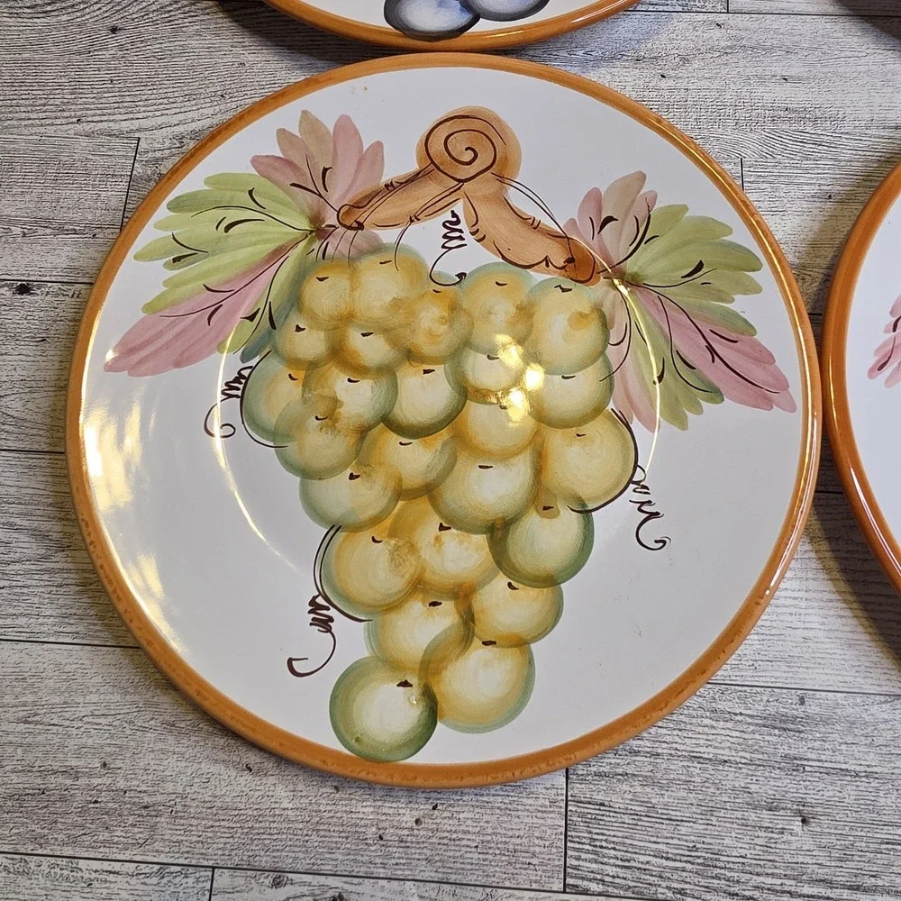 Set 4 A Santos Portugal Hand Painted Grape Dinner Plates Majolica Vintage